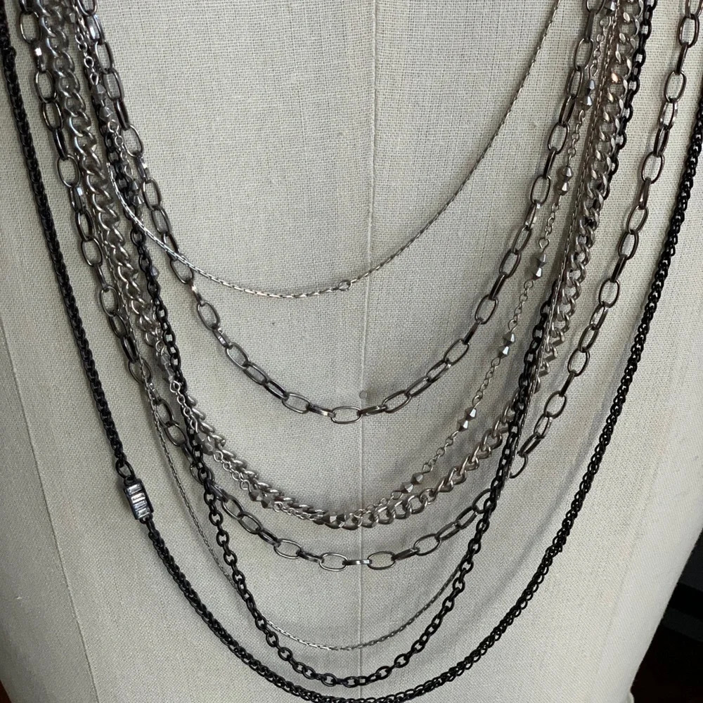 Multi Strand Necklace in Silver, Gun Metal and Blk